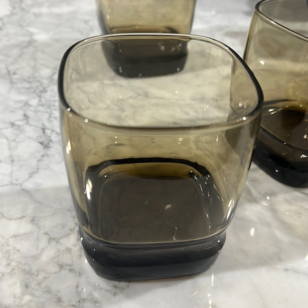 Set of 4 Brown Glasses